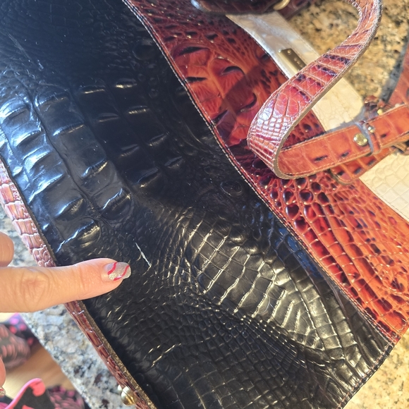 Brahmin Tri-color Asher, VGUC White, Brown, Black. - Picture 11 of 14